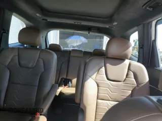 2021 Kia Telluride SX with VIN 5XYP5DHCXMG157444, listed as a Copart auction lot 61508445 with 50,145 mi miles and Non repairable. Bid and sale history available at DreamBid. Image 10.