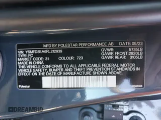 2024 Polestar 2 z VIN YSMFD3KA6RL212939, wystawiony jako Copart lot #48652965 z przebiegiem 40 598 mil mil oraz Tytuł czysty. Historia ofert i sprzedaży dostępna na DreamBid. Obrazek 12.