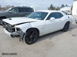 2020 Dodge Challenger R/T with VIN 2C3CDZBT7LH139043, listed as a IAAI auction lot 41240772 with 84,109 mi miles. Bid and sale history available at carsss.com. Image 2.