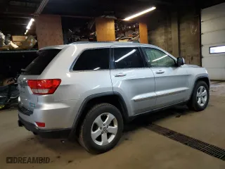 2011 Jeep Grand Cherokee Laredo with VIN 1J4RR4GG0BC583821, listed as a Copart auction lot 59176674 with 198,027 mi miles and Salvage Title. Bid and sale history available at carsss.com. Image 3.