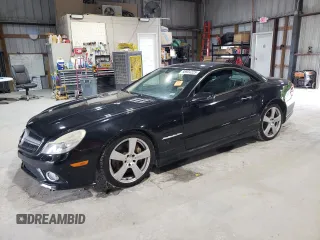2009 Mercedes-Benz SL 550 z VIN WDBSK71F99F152687, wystawiony jako Copart lot #58904225 z przebiegiem 128 689 mil mil oraz Tytuł czysty. Historia ofert i sprzedaży dostępna na DreamBid. Obrazek 1.