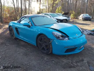 2017 Porsche 718 Boxster with VIN WP0CA2A82HS221013, listed as a IAAI auction lot 41156964 with 71,086 mi miles. Bid and sale history available at carsss.com. Image 1.