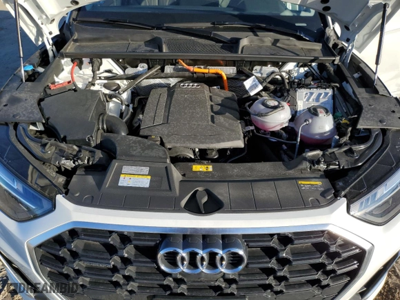 2024 Audi Q5 S line Premium Plus with VIN WA1E2AFY9R2050393, listed as a Copart auction lot 42951605 with 0 mi miles and Salvage Title. Bid and sale history available at carsss.com. Image 12.