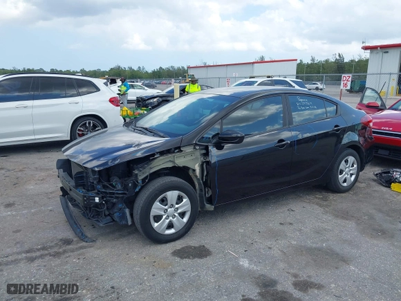 2018 Kia Forte LX with VIN 3KPFK4A78JE227114, listed as a IAAI auction lot 41977992 with 63,327 mi miles. Bid and sale history available at carsss.com. Image 2.