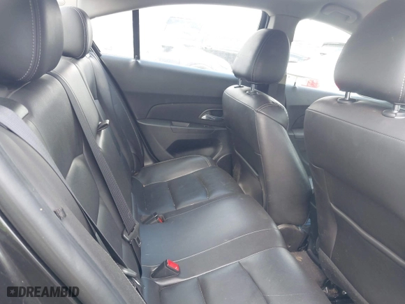 2015 Chevrolet Cruze LT with VIN 1G1PE5SB6F7101516, listed as a IAAI auction lot 41968922 with 161,818 mi miles. Bid and sale history available at carsss.com. Image 8.