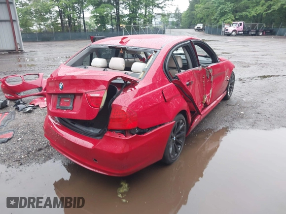 2009 BMW 3 Series 328i with VIN WBAPH77509NM46356, listed as a IAAI auction lot 42335526 with 55,349 mi miles and . Bid and sale history available at DreamBid. Image 4.