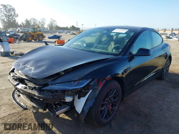 2025 Tesla Model 3 Long Range with VIN 5YJ3E1EB3SF926394, listed as a IAAI auction lot 42249844 with 1,090 mi miles and . Bid and sale history available at DreamBid. Image 18.