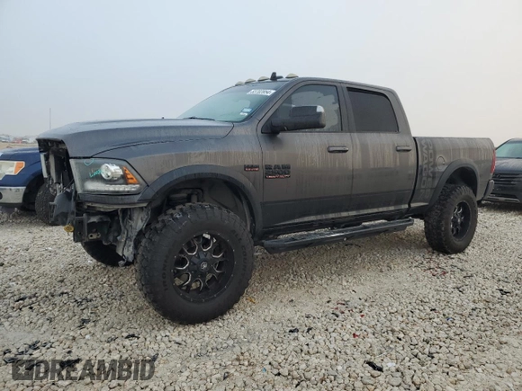 2017 Ram 2500 Power Wagon z VIN 3C6TR5EJ7HG767909, wystawiony jako Copart lot #83702854 z przebiegiem 139 964 mil mil oraz Szkoda całkowita • Salvage title. Historia ofert i sprzedaży dostępna na DreamBid. Obrazek 1.