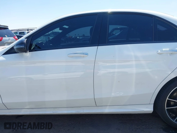 2020 Mercedes-Benz C 300 with VIN W1KWF8DB4LR592284, listed as a IAAI auction lot 42345831 with 66,281 mi miles and . Bid and sale history available at DreamBid. Image 15.