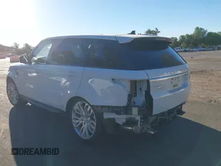 2016 Land Rover Range Rover Sport HSE z VIN SALWR2VF7GA567330, wystawiony jako IAAI lot #41058742 z przebiegiem 27 088 mil mil oraz . Historia ofert i sprzedaży dostępna na DreamBid. Obrazek 3.