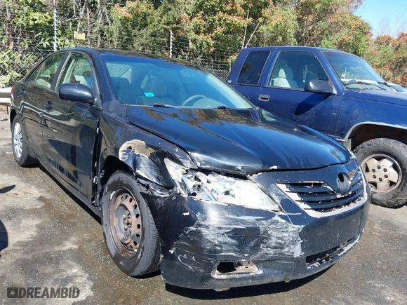 2009 Toyota Camry with VIN 4T1BE46K29U302093, listed as a IAAI auction lot 41908909 with 261,571 mi miles. Bid and sale history available at carsss.com. Image 1.