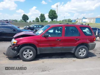 2005 Ford Escape XLS Value с VIN 1FMYU02Z55KA01607, выставлен на аукционе IAAI как лот 42634052 с пробегом 151 193 миль миль и . История ставок и продаж доступна на DreamBid. Изображение 14.