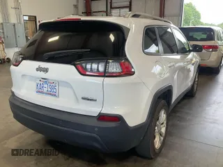 2020 Jeep Cherokee Latitude z VIN 1C4PJLCB4LD628070, wystawiony jako IAAI lot #42859811 z przebiegiem 119 307 mil mil oraz . Historia ofert i sprzedaży dostępna na DreamBid. Obrazek 9.
