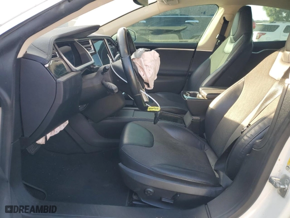 2013 Tesla Model S with VIN 5YJSA1CG8DFP12090, listed as a Copart auction lot 83920494 with 94,801 mi miles and Clean Title. Bid and sale history available at carsss.com. Image 7.