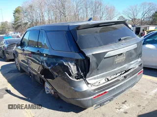 2020 Ford Explorer with VIN 1FMSK8BH9LGB12534, listed as a IAAI auction lot 41282799 with 114,909 mi miles. Bid and sale history available at carsss.com. Image 3.