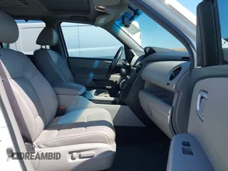 2013 Honda Pilot Touring with VIN 5FNYF4H92DB031589, listed as a IAAI auction lot 42159313 with 192,604 mi miles and . Bid and sale history available at carsss.com. Image 5.
