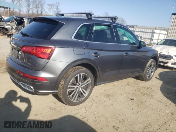 2020 Audi Q5 Premium Plus z VIN WA1E2AFY1L2049195, wystawiony jako Copart lot #43846705 z przebiegiem 45 488 mil mil oraz Szkoda całkowita • Salvage title. Historia ofert i sprzedaży dostępna na DreamBid. Obrazek 3.