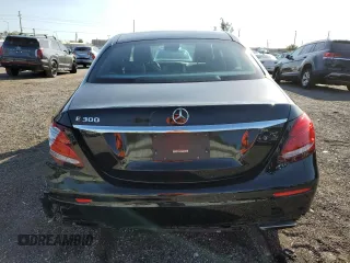 2017 Mercedes-Benz E-Class E 300 Luxury with VIN WDDZF4JB4HA192886, listed as a Copart auction lot 41983083 with 43,815 mi miles. Bid and sale history available at carsss.com. Image 6.