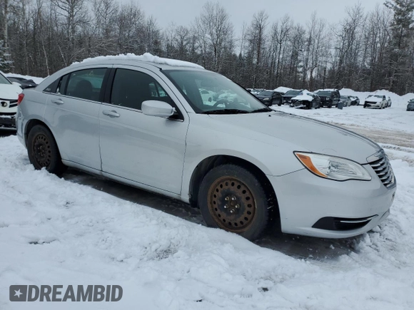 2012 Chrysler 200 LX with VIN 1C3CCBAB9CN315374, listed as a Copart auction lot 44841705 with 147,043 mi miles and Clean Title. Bid and sale history available at DreamBid. Image 4.