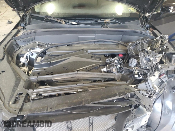 2024 Volvo XC90 Plus Bright Theme с VIN YV4062PE1R1181724, выставлен на аукционе Copart как лот 54000905 с пробегом 8 605 миль миль и Списание • Salvage title. История ставок и продаж доступна на DreamBid. Изображение 12.