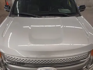 2014 Ford Explorer XLT z VIN 1FM5K8D8XEGA15680, wystawiony jako IAAI lot #42194829 z przebiegiem 179 946 mil mil oraz . Historia ofert i sprzedaży dostępna na DreamBid. Obrazek 6.