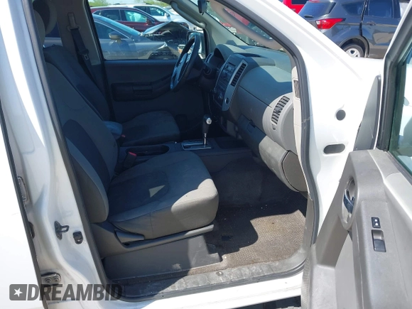 2010 Nissan Xterra S z VIN 5N1AN0NUXAC522471, wystawiony jako IAAI lot #41941676 z przebiegiem 162 757 mil mil oraz . Historia ofert i sprzedaży dostępna na DreamBid. Obrazek 5.