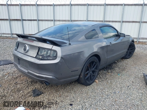 2011 Ford Mustang V6 with VIN 1ZVBP8AMXB5166307, listed as a IAAI auction lot 41544756 with 141,279 mi miles and . Bid and sale history available at carsss.com. Image 4.