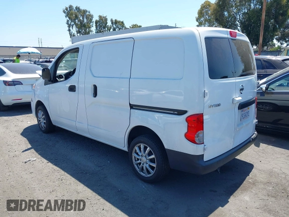 2020 Nissan NV200 S with VIN 3N6CM0KN4LK696897, listed as a IAAI auction lot 42317028 with 105,230 mi miles and . Bid and sale history available at DreamBid. Image 3.