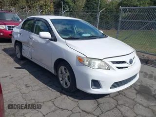 2011 Toyota Corolla L with VIN 2T1BU4EE6BC640408, listed as a IAAI auction lot 40565528 with 134,656 mi miles. Bid and sale history available at carsss.com. Image 1.
