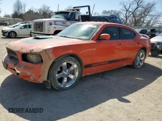 2008 Dodge Charger R/T with VIN 2B3LA53H78H237621, listed as a Copart auction lot 49160675 with 163,251 mi miles and Salvage Title. Bid and sale history available at carsss.com. Image 1.