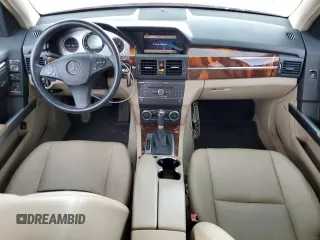 2010 Mercedes-Benz GLK 350 z VIN WDCGG8HB8AF323753, wystawiony jako Copart lot #55125945 z przebiegiem 228 228 mil mil oraz Szkoda całkowita • Salvage title. Historia ofert i sprzedaży dostępna na DreamBid. Obrazek 8.