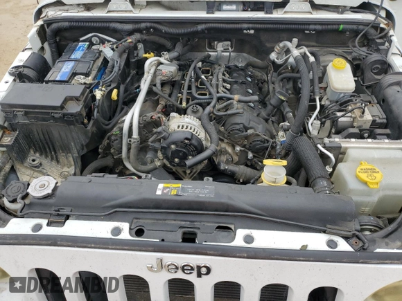 2018 Jeep Wrangler Unlimited Sport with VIN 1C4BJWDG6JL886776, listed as a Copart auction lot 43754455 with 105,575 mi miles and Clean Title. Bid and sale history available at DreamBid. Image 12.
