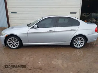 2011 BMW 3 Series 328i with VIN WBAPH7C57BA801980, listed as a IAAI auction lot 42100423 with 130,048 mi miles and . Bid and sale history available at DreamBid. Image 14.