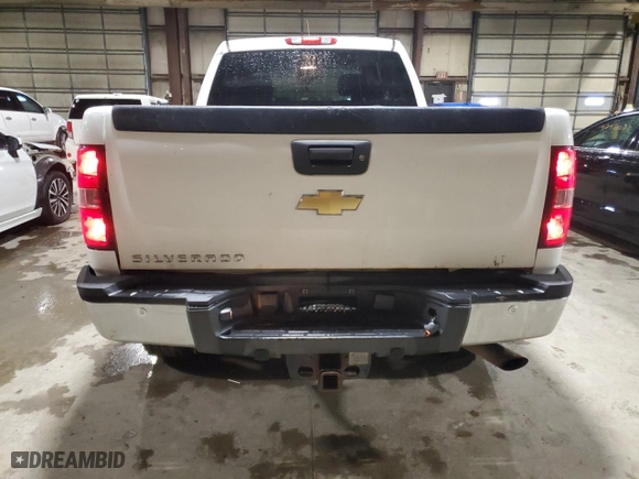 2011 Chevrolet Silverado 2500HD LT with VIN 1GC1KXCG8BF223645, listed as a Copart auction lot 42390265 with 213,825 mi miles and Salvage Title. Bid and sale history available at carsss.com. Image 6.