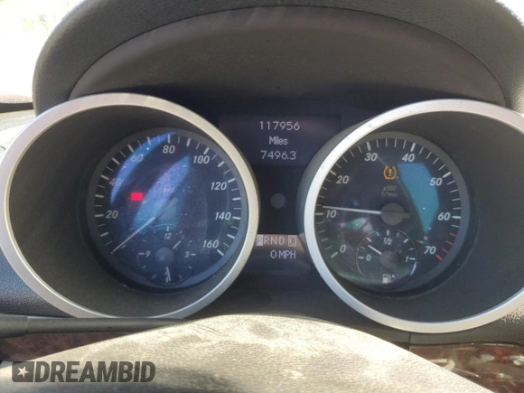 2008 Mercedes-Benz SLK-Class 3.0L with VIN WDBWK54F98F182210, listed as a Copart auction lot 80752924 with 117,956 mi miles and Salvage Title. Bid and sale history available at carsss.com. Image 9.