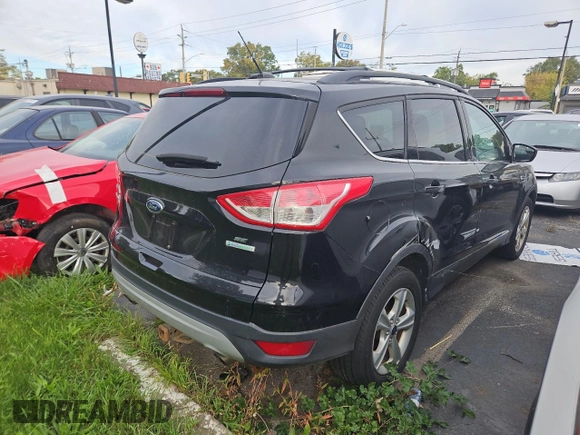 2013 Ford Escape SE with VIN 1FMCU0GX6DUD82131, listed as a Copart auction lot 75404224 with 154,216 mi miles and Clean Title. Bid and sale history available at carsss.com. Image 4.