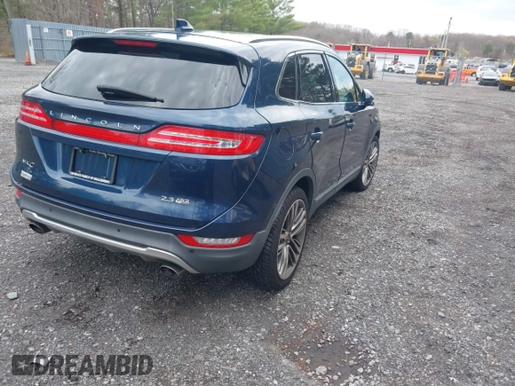 2015 Lincoln MKC z VIN 5LMTJ2AH4FUJ17746, wystawiony jako IAAI lot #42027746 z przebiegiem 111 240 mil mil oraz . Historia ofert i sprzedaży dostępna na DreamBid. Obrazek 4.