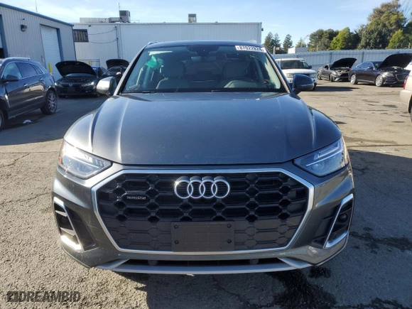 2022 Audi Q5 S line Premium with VIN WA1GAAFY8N2059575, listed as a Copart auction lot 87022824 with 14,972 mi miles and Salvage Title. Bid and sale history available at carsss.com. Image 5.
