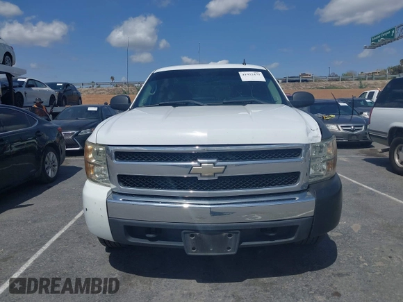 2007 Chevrolet Silverado 1500 LT w/2LT with VIN 2GCEC190471726075, listed as a IAAI auction lot 41922472 with 184,963 mi miles. Bid and sale history available at carsss.com. Image 12.