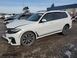 2021 BMW X7 xDrive40i with VIN 5UXCW2C01M9E59155, listed as a Copart auction lot 44450705 with 0 mi miles and Salvage Title. Bid and sale history available at carsss.com. Image 1.