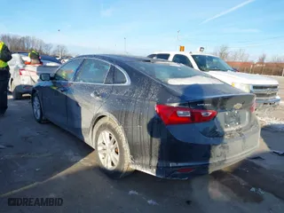 2018 Chevrolet Malibu LT with VIN 1G1ZD5ST6JF139640, listed as a IAAI auction lot 41362125 with 129,341 mi miles. Bid and sale history available at carsss.com. Image 3.