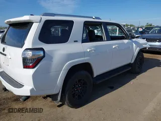 2017 Toyota 4Runner SR5 with VIN JTEBU5JR7H5443635, listed as a IAAI auction lot 42328314 with 86,977 mi miles and . Bid and sale history available at DreamBid. Image 4.