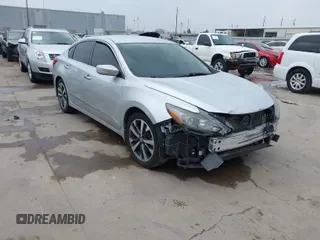 2016 Nissan Altima SL with VIN 1N4AL3APXGC176545, listed as a IAAI auction lot 41780585 with 119,805 mi miles and . Bid and sale history available at carsss.com. Image 1.