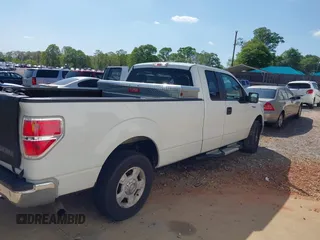 2013 Ford F-150 XL with VIN 1FTFX1CF3DKF37810, listed as a IAAI auction lot 41970478 with 211,781 mi miles. Bid and sale history available at carsss.com. Image 14.