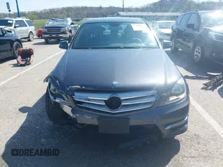 2013 Mercedes-Benz C-Class C 300 Sport with VIN WDDGF8AB4DR270366, listed as a IAAI auction lot 41964712 with 164,398 mi miles. Bid and sale history available at carsss.com. Image 12.