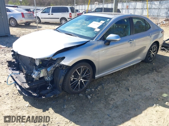 2022 Toyota Camry SE with VIN 4T1S11AK7NU054502, listed as a IAAI auction lot 41857044 with 55,585 mi miles and . Bid and sale history available at DreamBid. Image 18.