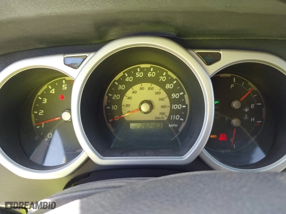 2003 Toyota 4Runner SR5 with VIN JTEZU14R038009325, listed as a IAAI auction lot 42031464 with 282,463 mi miles. Bid and sale history available at carsss.com. Image 7.