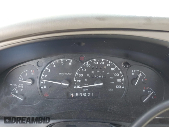 2000 Ford Ranger XLT with VIN 1FTZR15X0YPB39850, listed as a IAAI auction lot 42191165 with 170,881 mi miles. Bid and sale history available at carsss.com. Image 7.