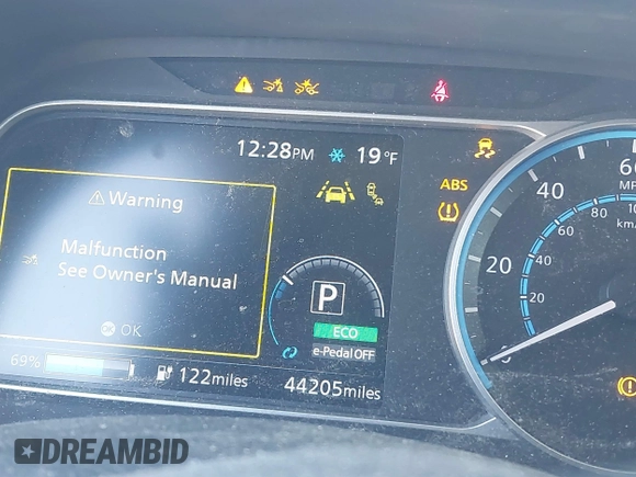 2022 Nissan LEAF SV Plus with VIN 1N4BZ1CV6NC552738, listed as a IAAI auction lot 41383500 with 44,205 mi miles and . Bid and sale history available at DreamBid. Image 7.