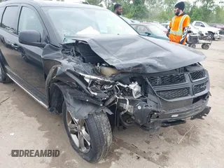 2017 Dodge Journey Crossroad Plus with VIN 3C4PDDGGXHT618194, listed as a IAAI auction lot 42507136 with 125,508 mi miles and . Bid and sale history available at DreamBid. Image 6.